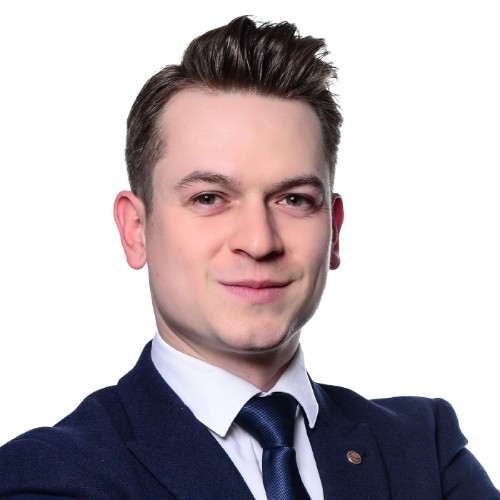 Aron Winkler - tecis