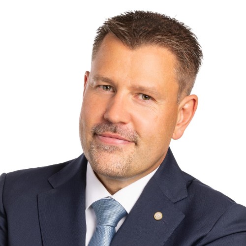 Stefan Finn - tecis